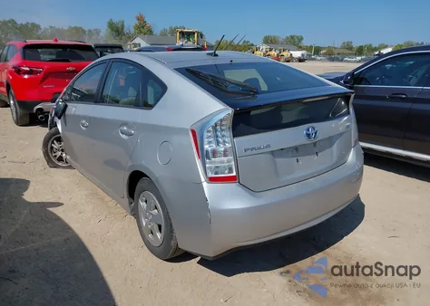 2010 Toyota Prius Iii z USA, uszkodzony, nr VIN JTDKN3DU6A0007996
